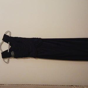 ADRIANNA PAPELL ..Black evening dress..size 4